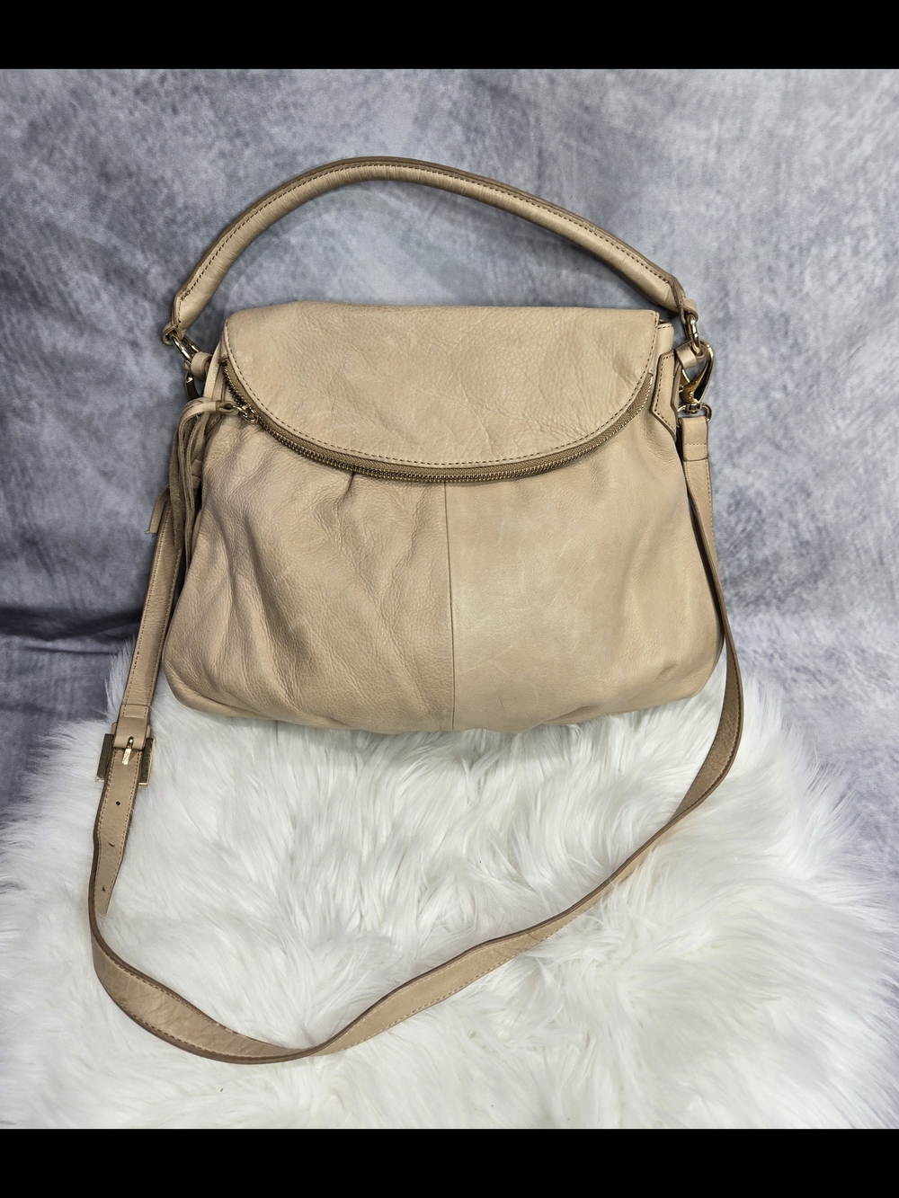CYNTHIA ROWLEY Medium Tan  Leather Shoulder Hobo Tote Satchel Purse Bag